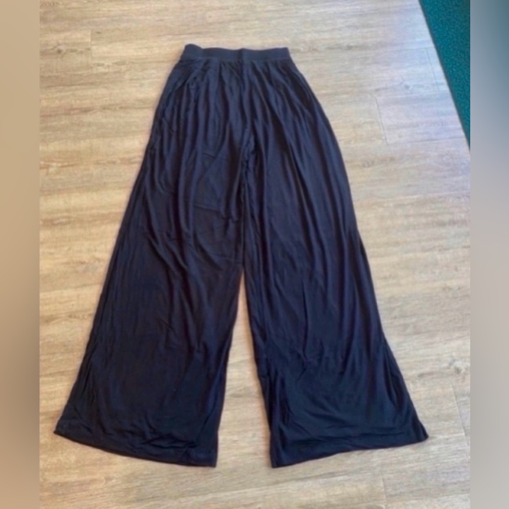 Women’s Black Self-Double Layer Wide Leg Pants Small - Picture 3 of 4